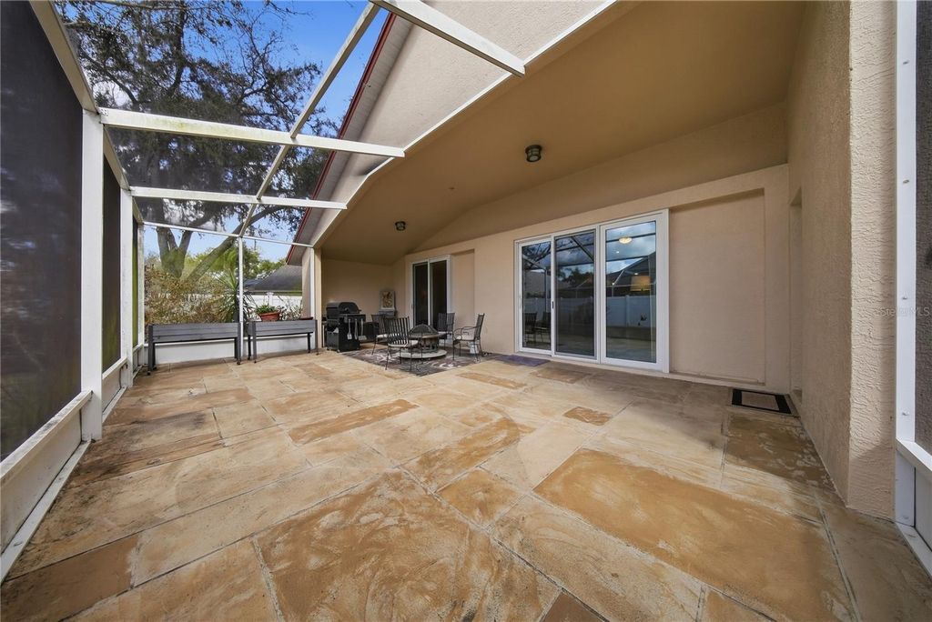 Image 50 of property listing at 10005 KATIE COURT, Tampa, FL 33647