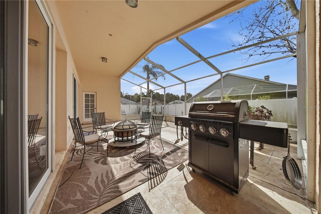 Image 53 of property listing at 10005 KATIE COURT, Tampa, FL 33647