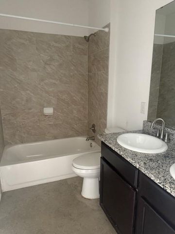 803 Hallie CV A, Lockhart, TX 78644