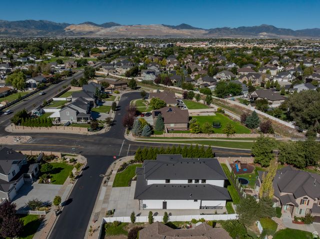 3168 W CHALK CREEK WAY, South Jordan, UT 84095