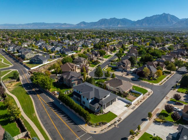 3168 W CHALK CREEK WAY, South Jordan, UT 84095