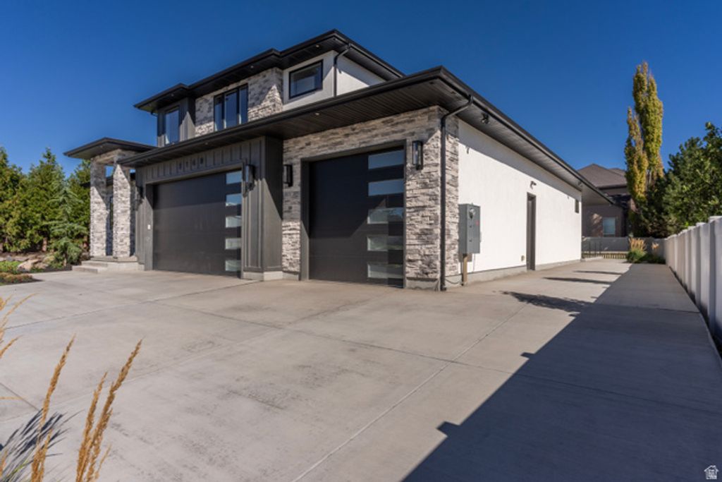 3168 W CHALK CREEK WAY, South Jordan, UT 84095 — photo 4