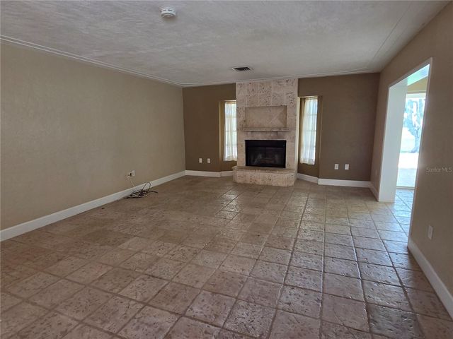 1876 MID OCEAN CIRCLE, Sarasota, FL 34239