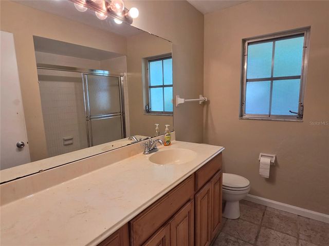 1876 MID OCEAN CIRCLE, Sarasota, FL 34239