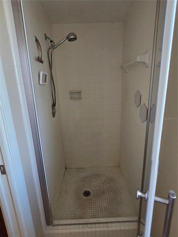 1876 MID OCEAN CIRCLE, Sarasota, FL 34239