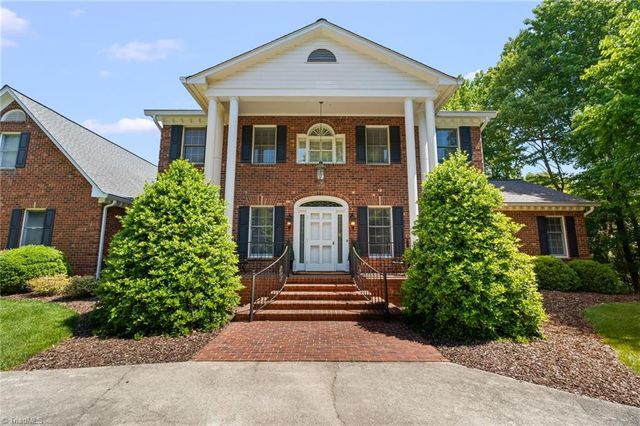 1700 Farnsworth Court, High Point, NC 27262