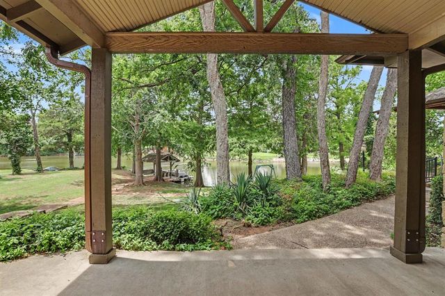 9605 Silver Lake Drive, Oklahoma City, OK 73162