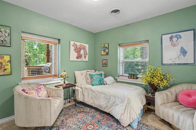 9605 Silver Lake Drive, Oklahoma City, OK 73162