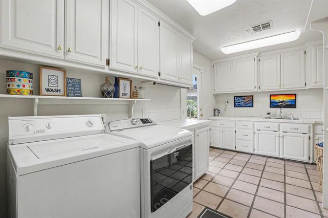 9605 Silver Lake Drive, Oklahoma City, OK 73162