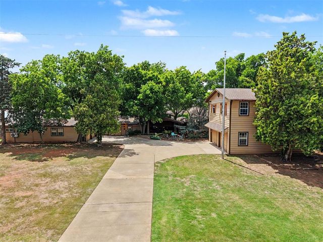 9605 Silver Lake Drive, Oklahoma City, OK 73162
