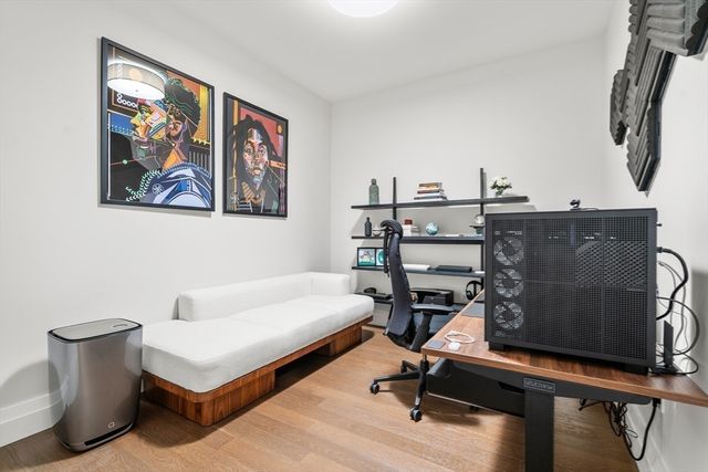 45 Temple St 102, Boston, MA 02114