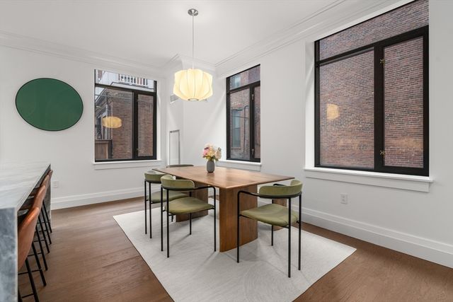 45 Temple St 102, Boston, MA 02114