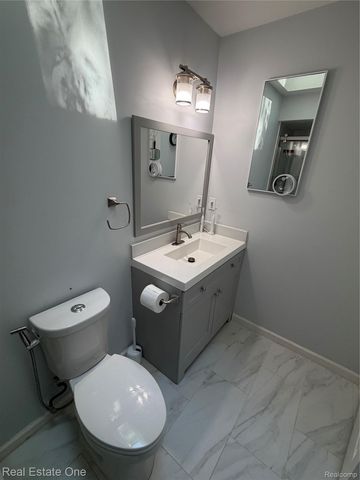 29178 Roycroft Street, Livonia, MI 48154