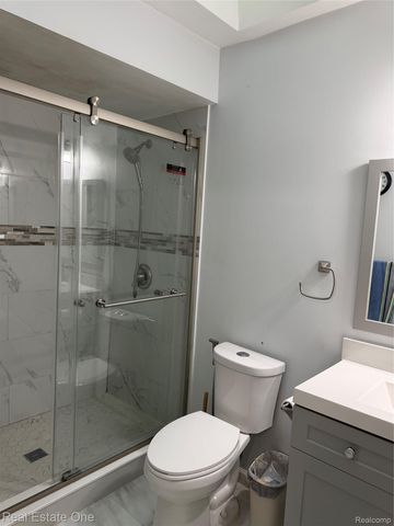 29178 Roycroft Street, Livonia, MI 48154