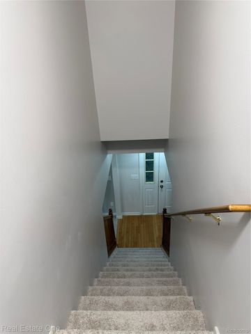 29178 Roycroft Street, Livonia, MI 48154