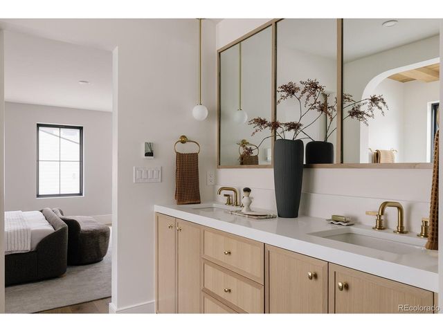 3685 Osage St, Denver, CO 80211