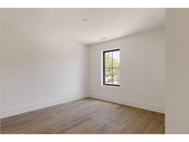 3685 Osage St, Denver, CO 80211