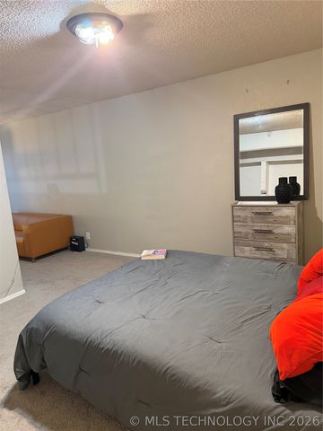 2224 E 66th Place 1208, Tulsa, OK 74136