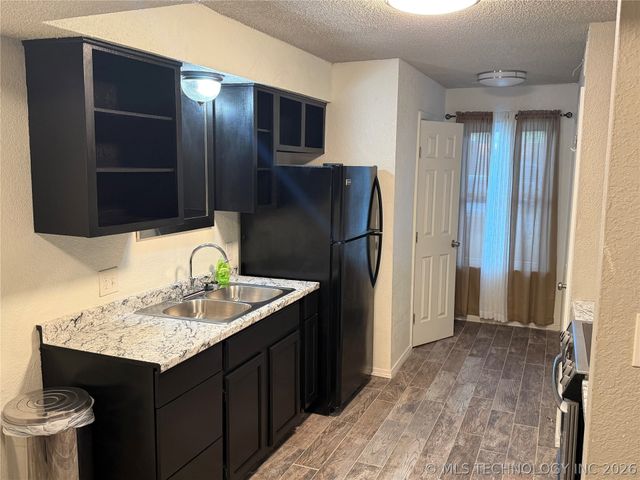 2224 E 66th Place 1208, Tulsa, OK 74136