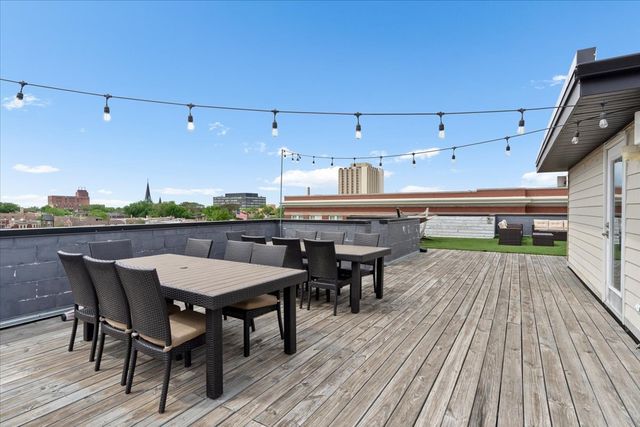 2145 W Augusta Boulevard 3PH, Chicago, IL 60622