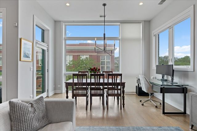 2145 W Augusta Boulevard 3PH, Chicago, IL 60622