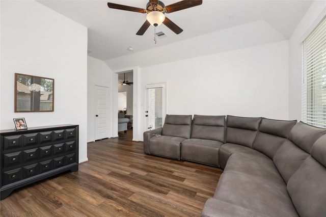 21952 Gateway Arch Drive, Porter, TX 77365