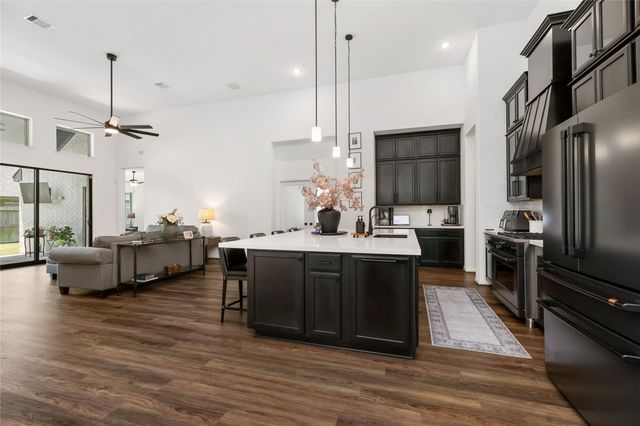 21952 Gateway Arch Drive, Porter, TX 77365