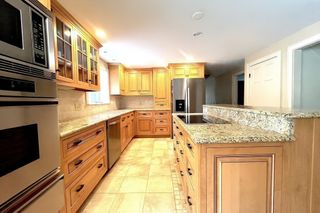 170 Saddle Hill, Hopkinton, MA 01748