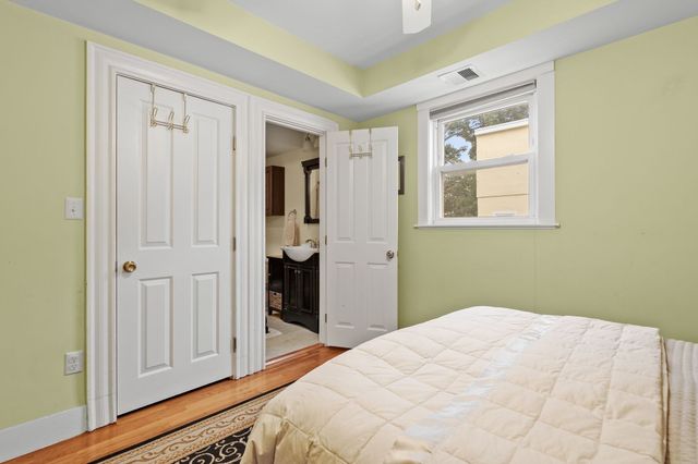 33 Cohasset St 2, Boston, MA 02131