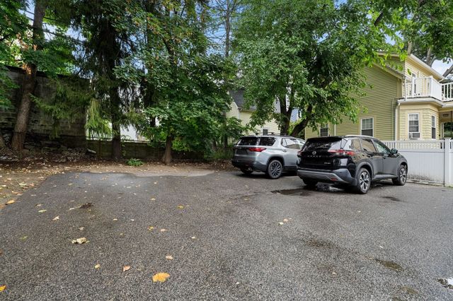 33 Cohasset St 2, Boston, MA 02131