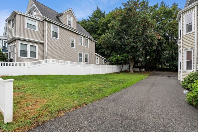 33 Cohasset St 2, Boston, MA 02131