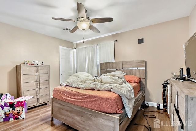 111 Ovington Avenue, Edison, NJ 08817