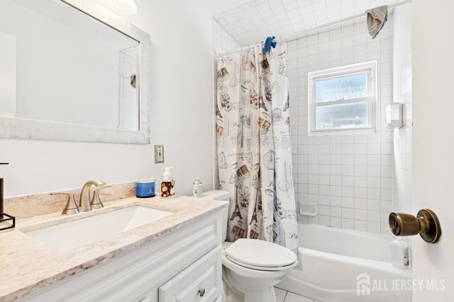 111 Ovington Avenue, Edison, NJ 08817