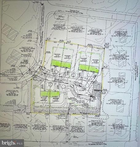 PLAZA DR, Boiling Springs, PA 17007