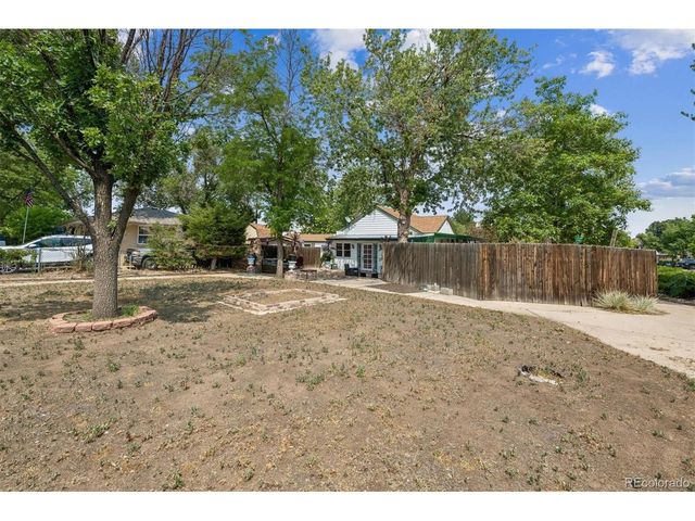2601 W 52nd Ave, Denver, CO 80221