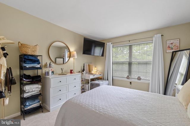 24 RALEIGH CT, Harleysville, PA 19438