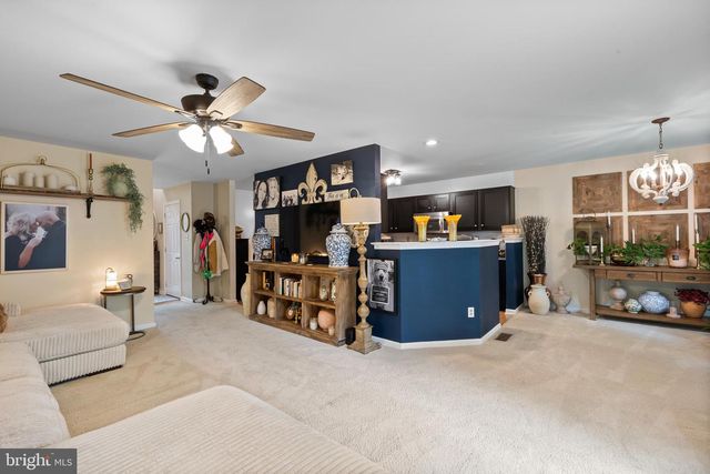 24 RALEIGH CT, Harleysville, PA 19438