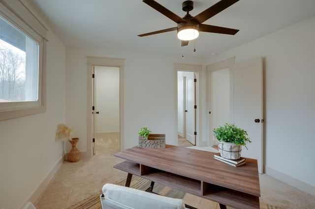 1009 Primrose Dr, Greenbrier, TN 37073