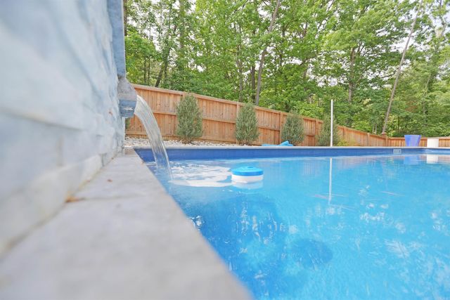 33 Caurel Court, Little Rock, AR 72223