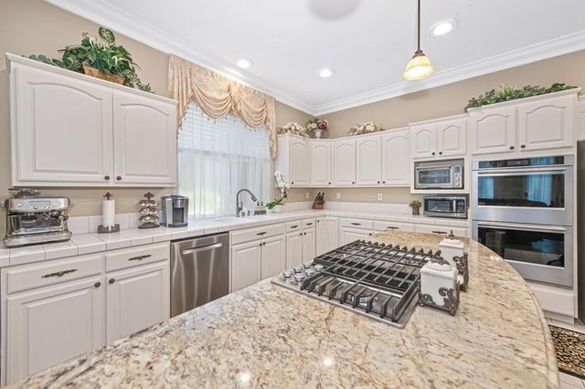 1712 Halifax Way, El Dorado Hills, CA 95762