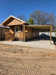 19848 CR 4145 E, Lindale, TX 75771