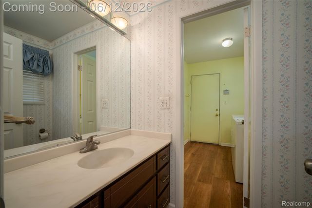 18871 Comstock Street, Livonia, MI 48152