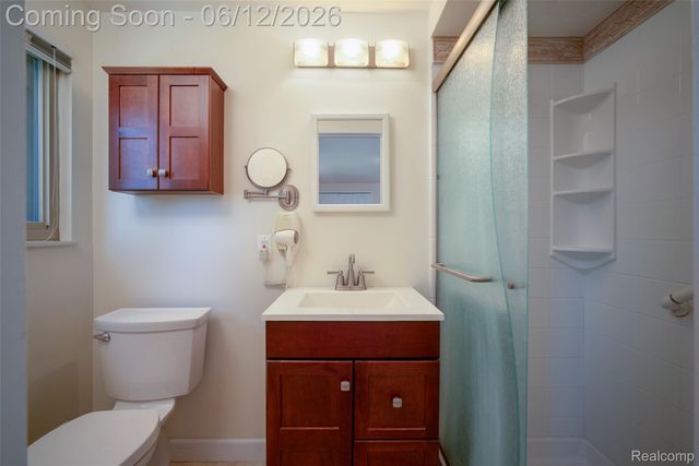 18871 Comstock Street, Livonia, MI 48152