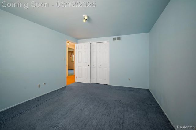 18871 Comstock Street, Livonia, MI 48152