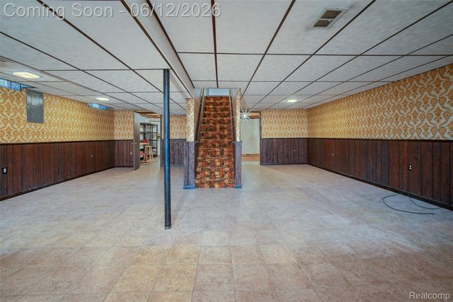 18871 Comstock Street, Livonia, MI 48152