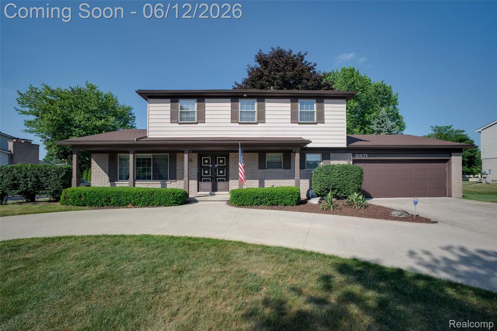 18871 Comstock Street, Livonia, MI 48152