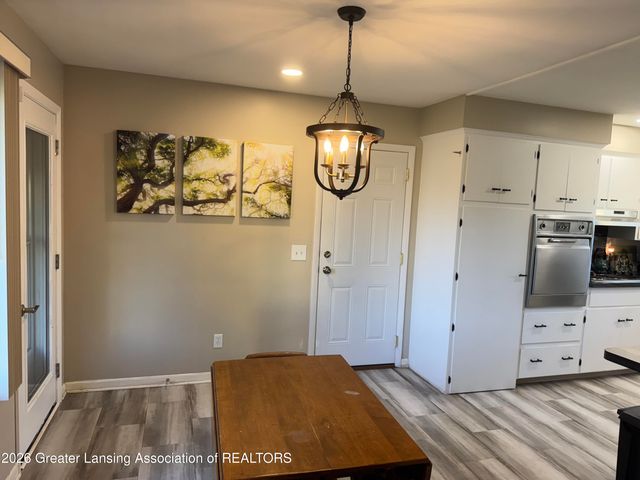 3517 Pickwick Place, Lansing, MI 48917