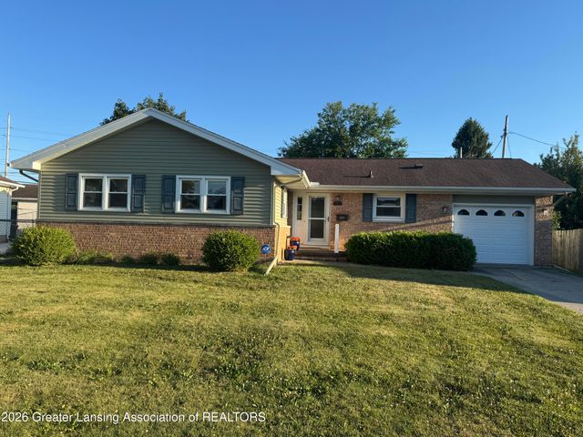 3517 Pickwick Place, Lansing, MI 48917