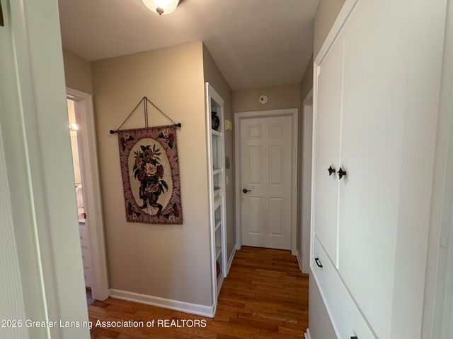 3517 Pickwick Place, Lansing, MI 48917