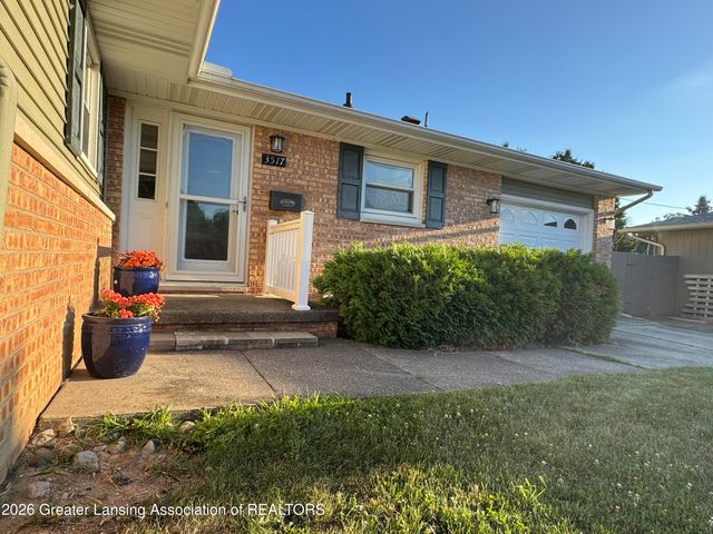3517 Pickwick Place, Lansing, MI 48917